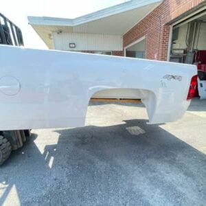 2007–2014 Chevrolet Silverado 1500/2500/3500HD 8-Foot Long Bed - OEM White