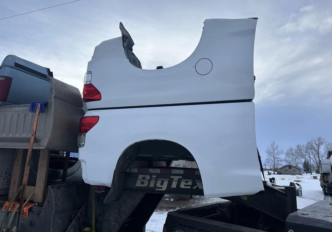 07-13 Toyota tundra Short Beds White