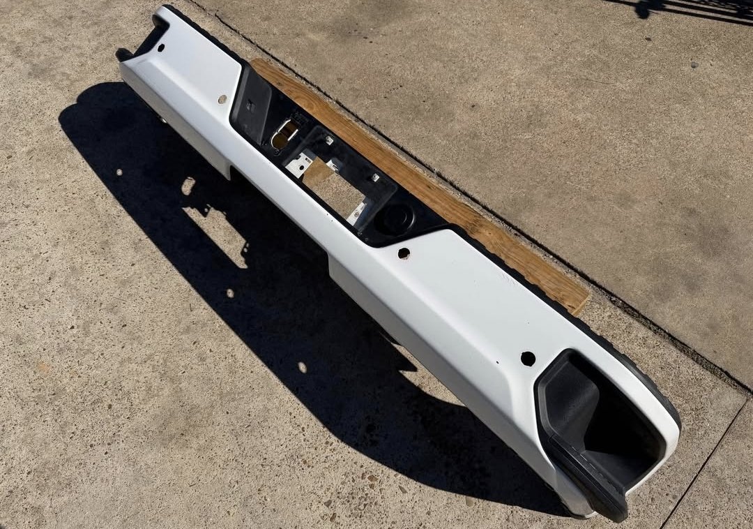 2020-2025 GMC Chevy 2500 3500 Factory Rear Painted Bumper Summit White OEM
