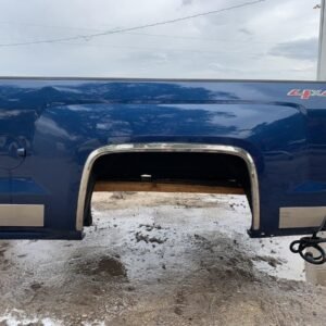 Blue used Chevy Silverado 6.5ft truck bed, source stock 5309, photo 1